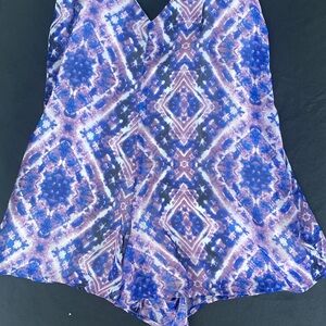 Multi- color. Adjustable straps